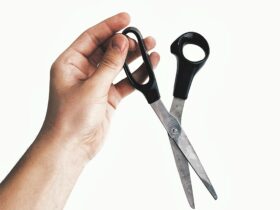 black handle scissors