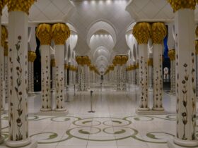 white and gold pendant lamps