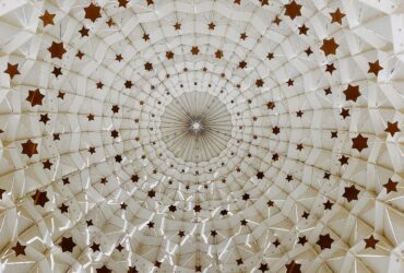 white and black diamond pattern