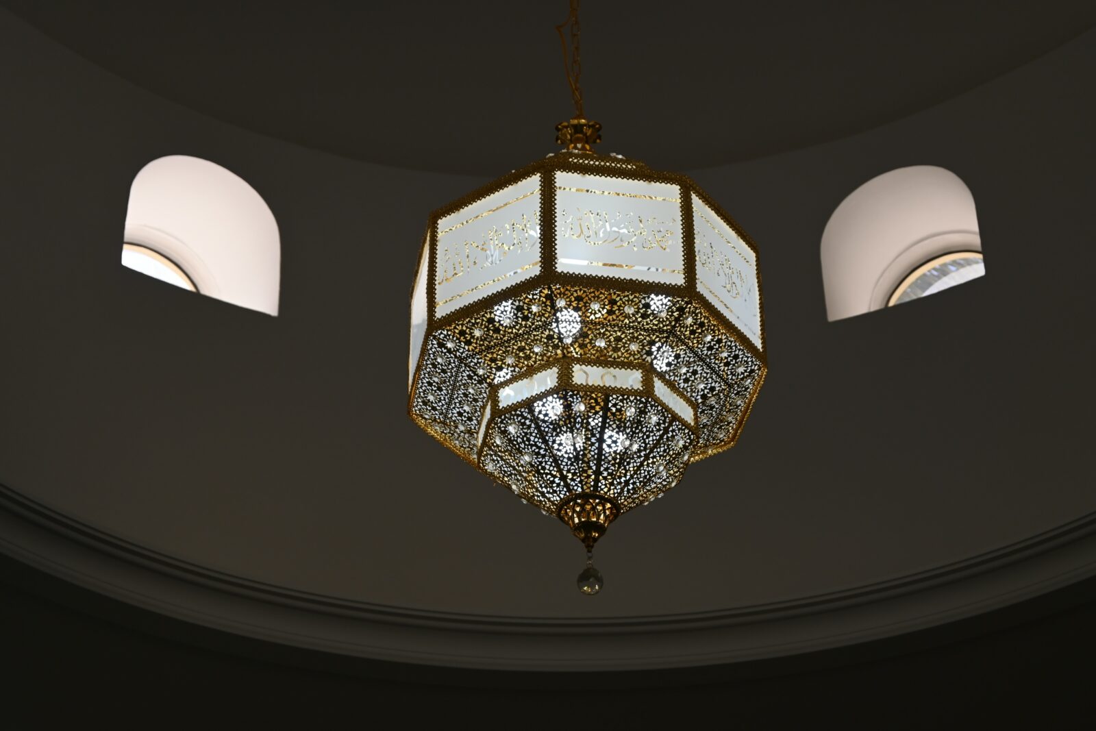 black and brown pendant lamp