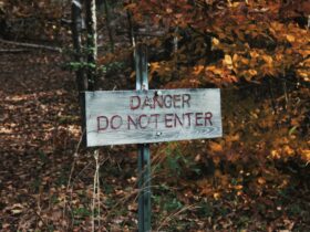 photo of gray danger do not enter signage