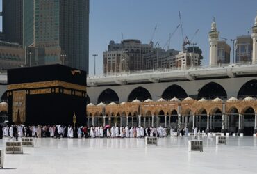 group of people on mecca